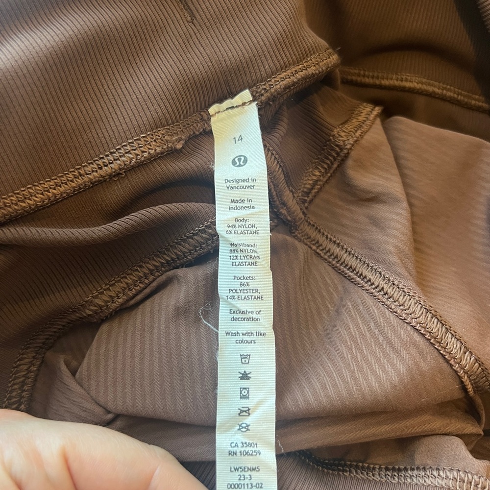 Lululemon Dance Studio Mid-Rise Jogger Full Length- Lava Cake WORN ONCE - Picture 8 of 8